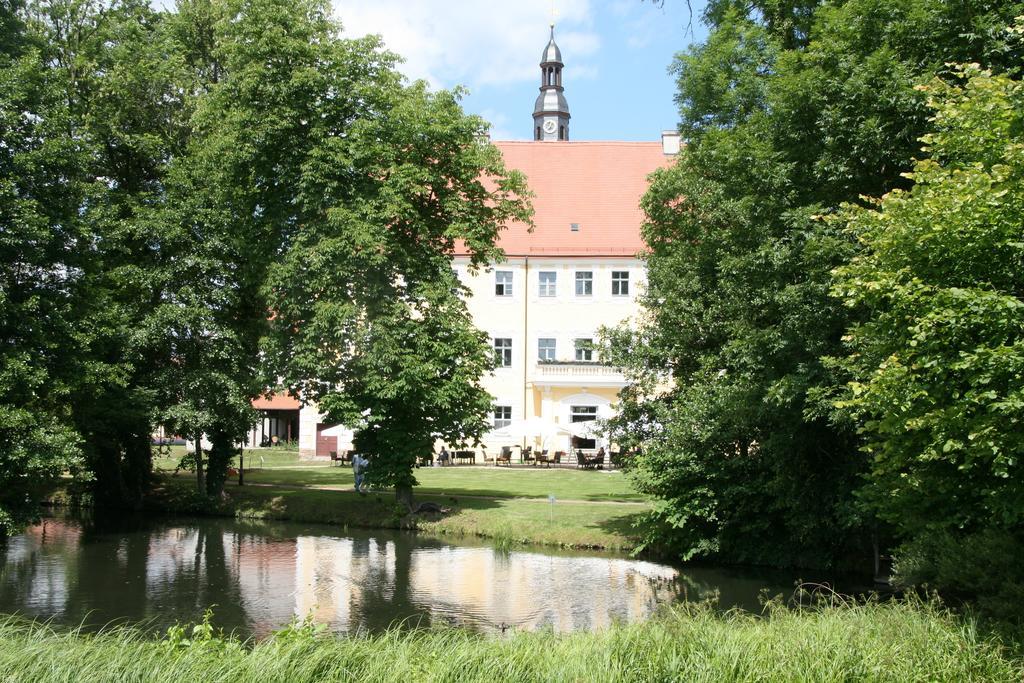 Romantik Landhaus & Pension Klaps Liebling Люббен Экстерьер фото