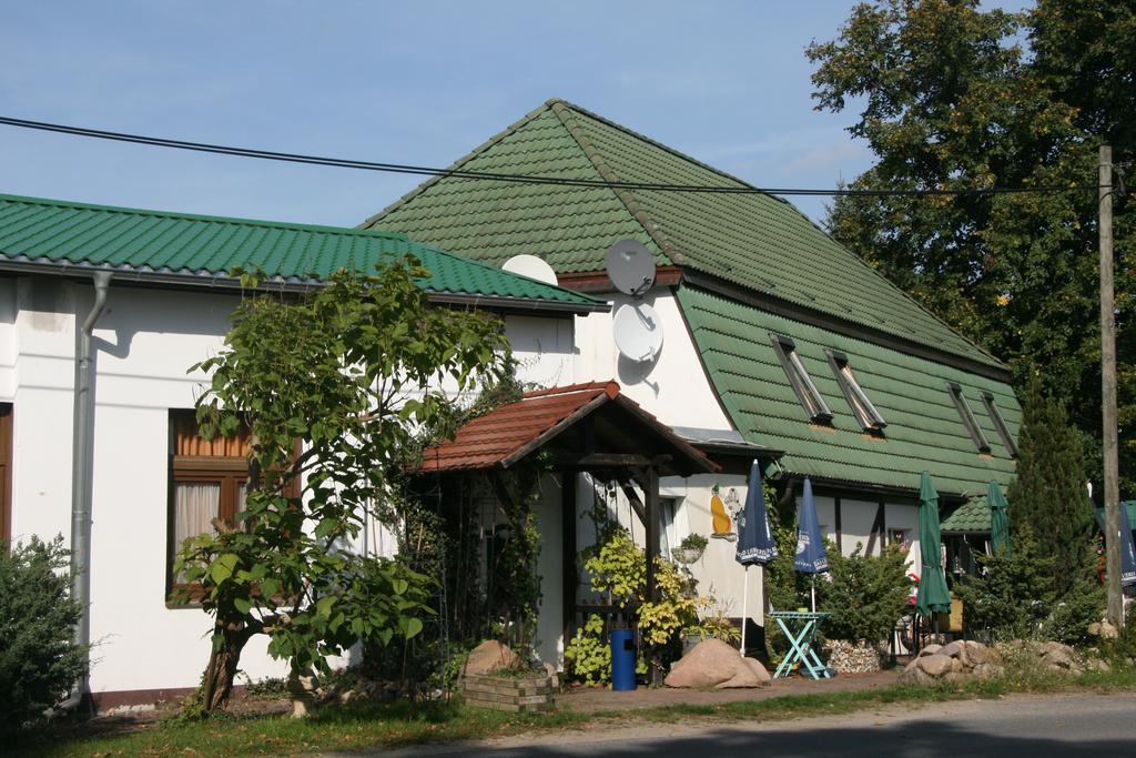 Romantik Landhaus & Pension Klaps Liebling Люббен Экстерьер фото